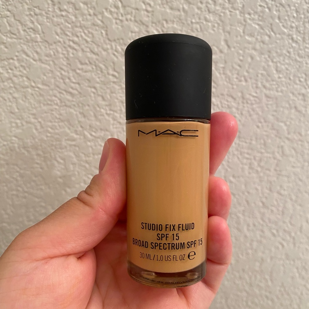 MAC Cosmetics Studio Fix Foundation